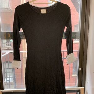 Classy Black Long-sleeved Dress